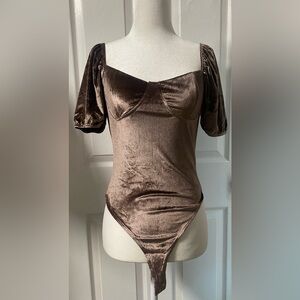 Forever 21 Brown Velvet Puff Sleeve Bodysuit